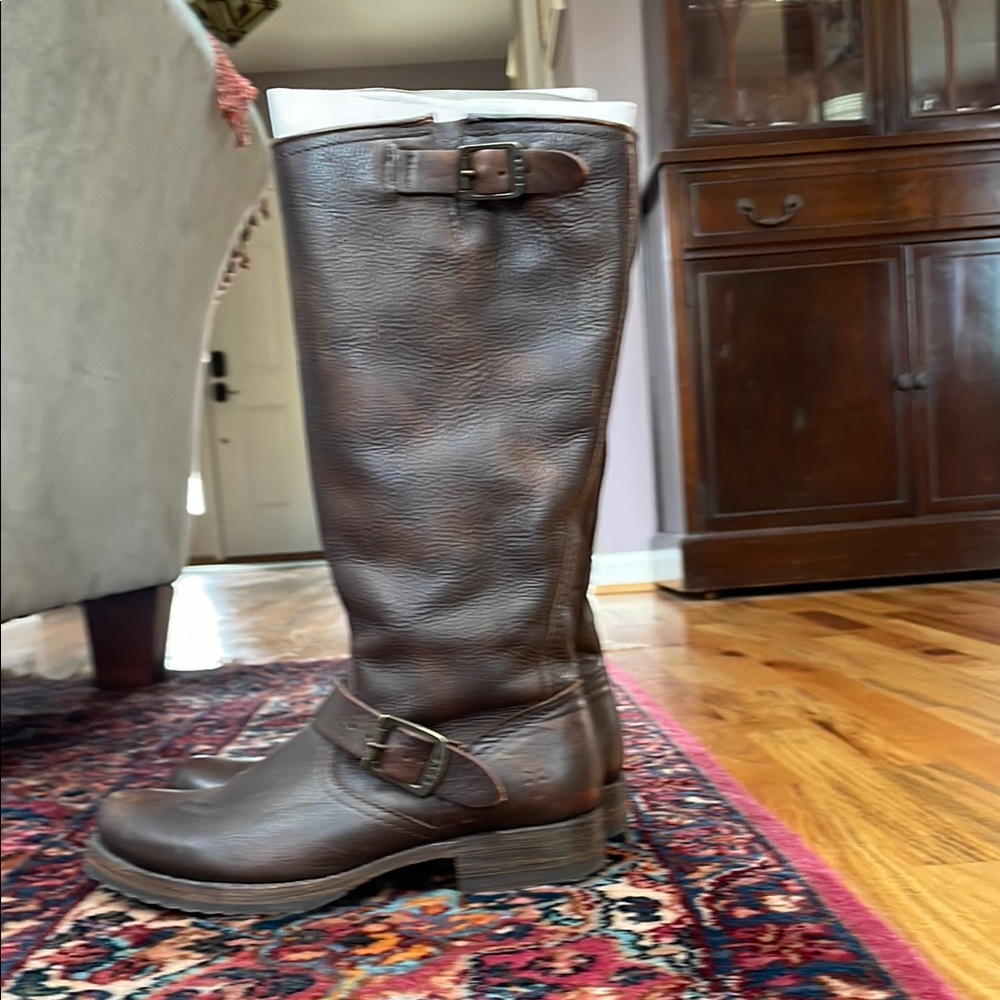 FRYE Veronica Slouch Brown Leather Buckle Boots